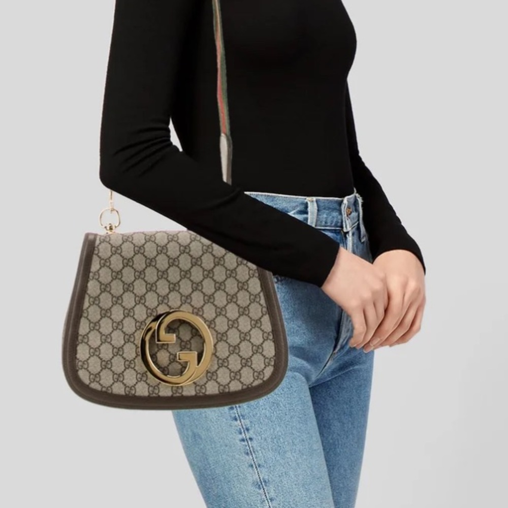 Gucci GG Supreme Blondie Bag